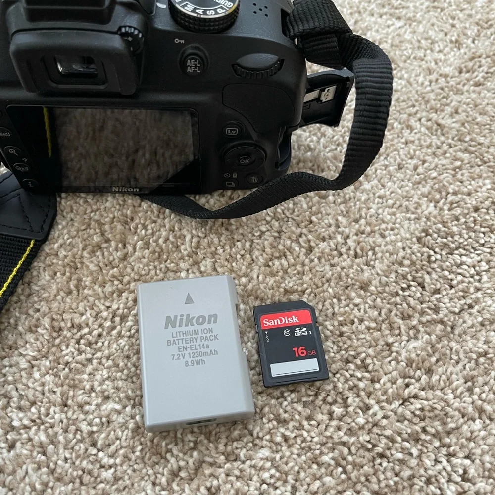 Nikon D3300 Black DSLR Camera with 18-55mm Lens